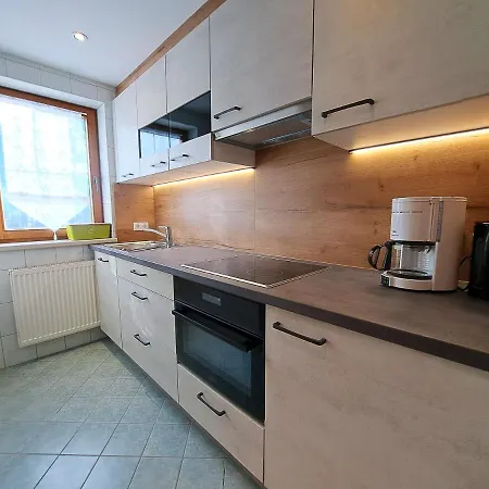 Sabine Apartment Zellberg